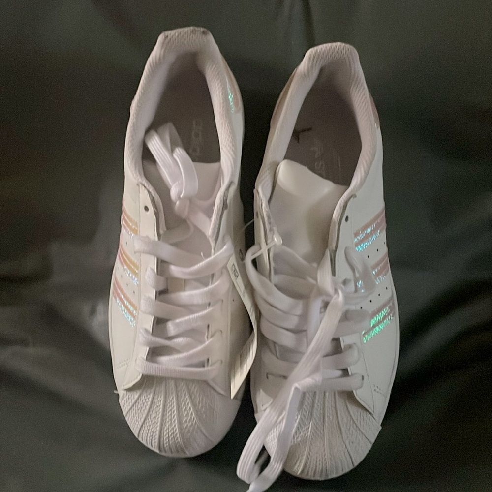 adidas Originals unisex-child Superstar